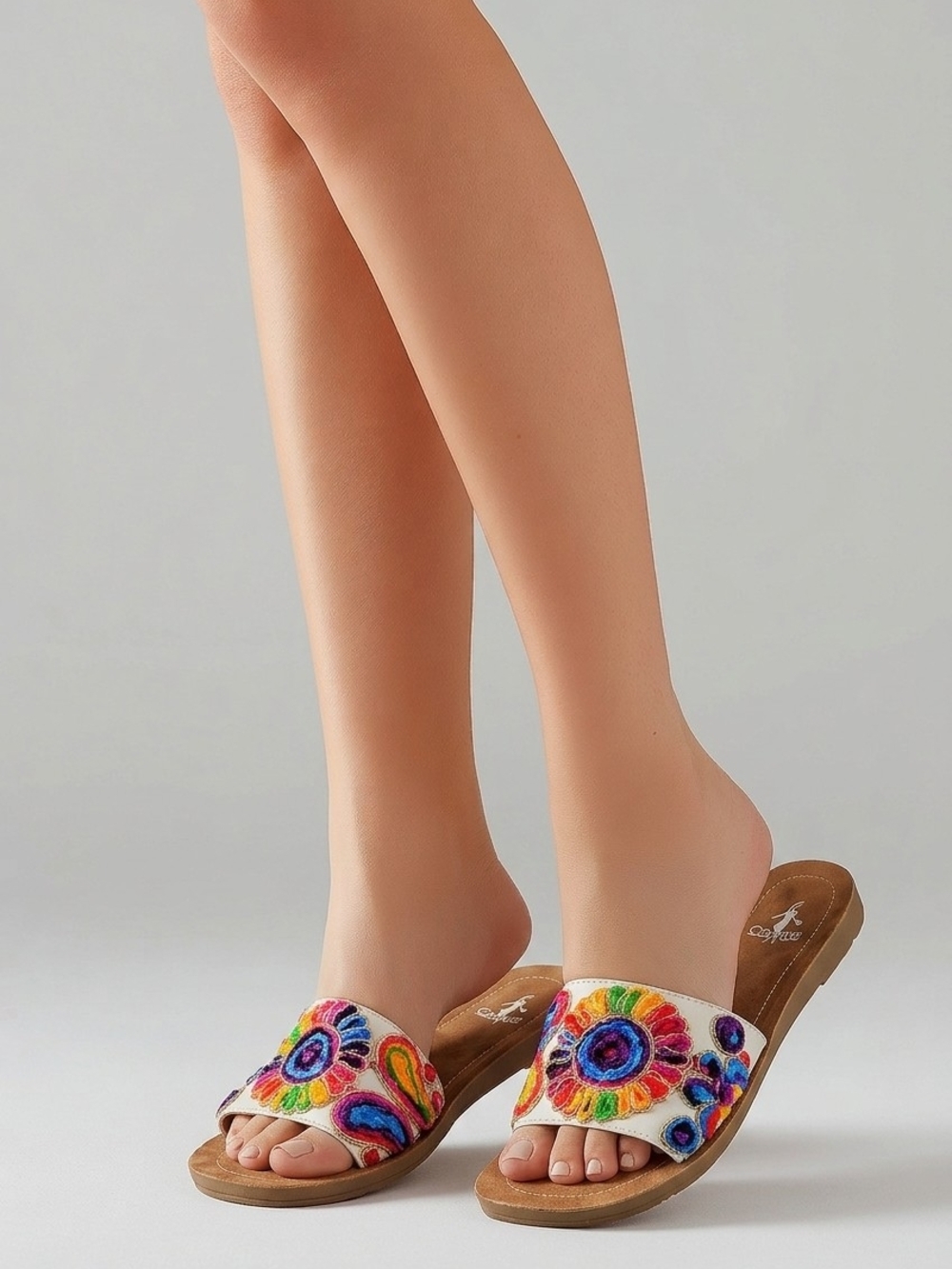 Corkys Women's Size 10 White Multicolor Embroidered Boho Slide Sandals